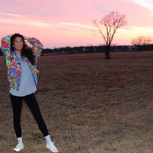 Meet your Posher, Adriana